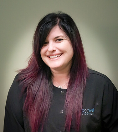 Lauren who is a dental hygienist at Cromwell Dental Care